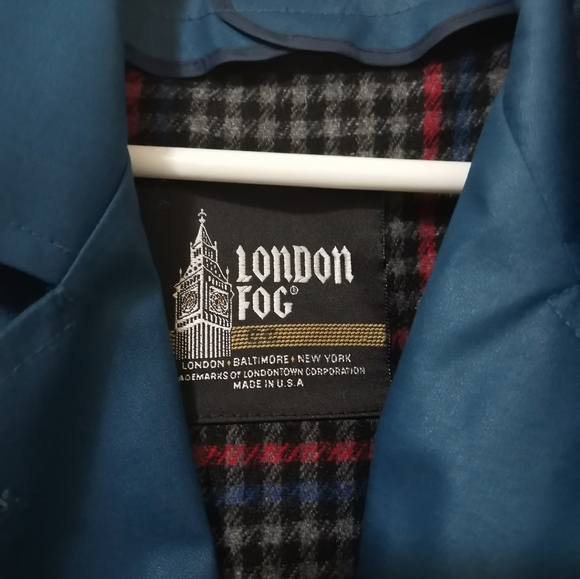 London Fog  Vintage Trench Coat with Scarf  10P - Picture 8 of 8